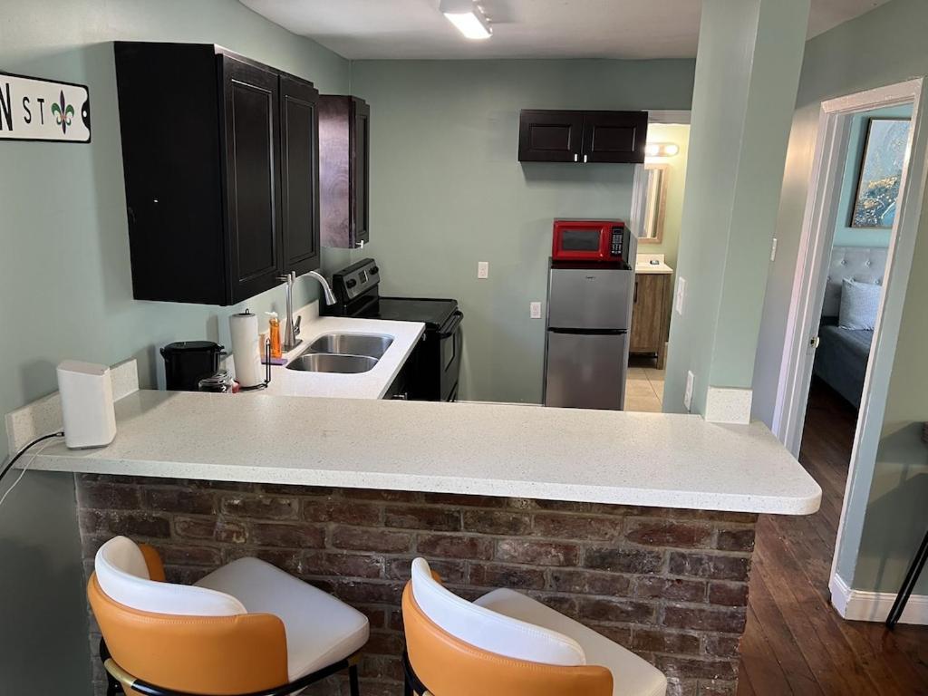 Chillpad Blocks From Frenchquarters Apartment Ню Орлиънс Екстериор снимка